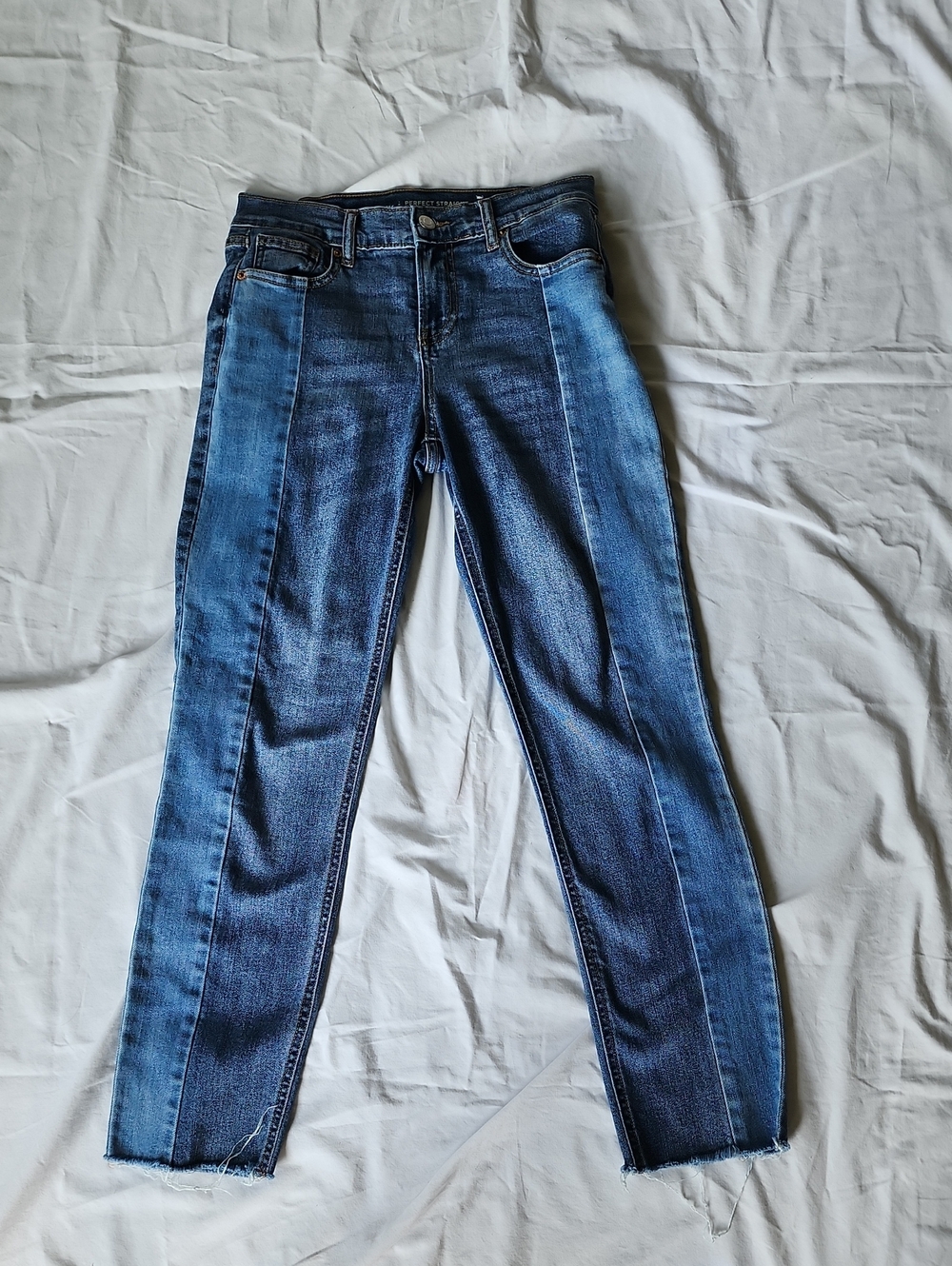 Old Navy Size 2 Women’s Two-Tone Blue Denim Jeans